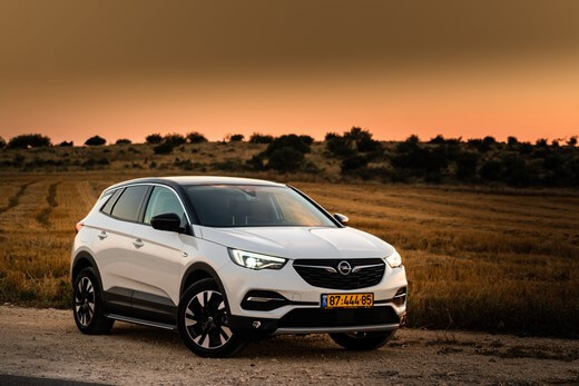 אופל גרנדלנד X